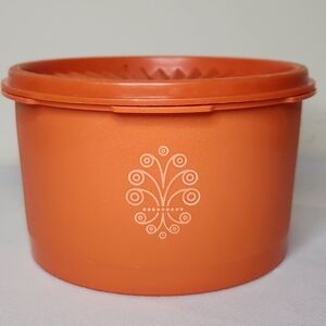 Vintage 1970s Tupperware Harvest Oranfe Four Cup Canister With Lid #1298